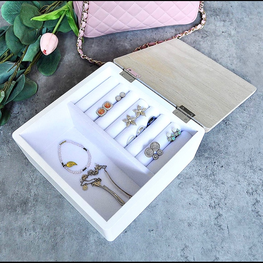 🌟SOLD Rae Dunn Jewelry Box Modern Farmhouse Wooden Special storage jewelry bo - Picture 8 of 12